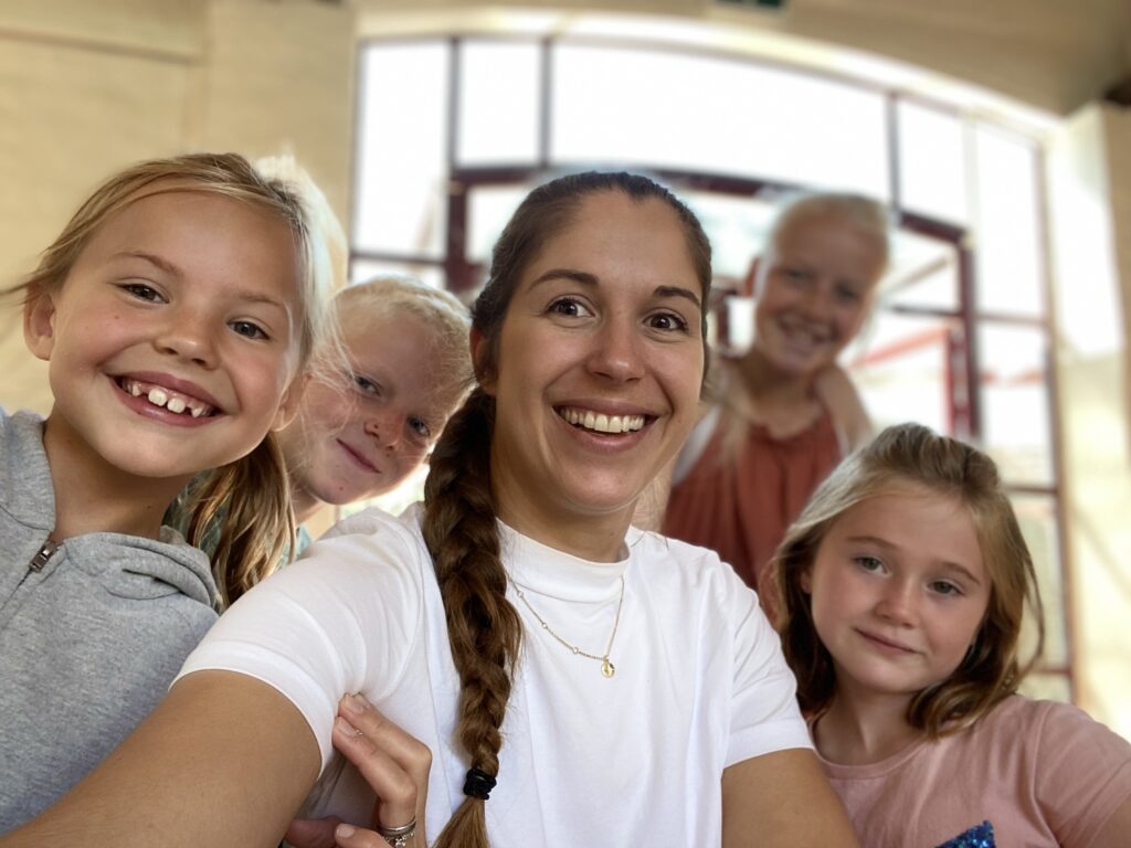 Maud et enfants